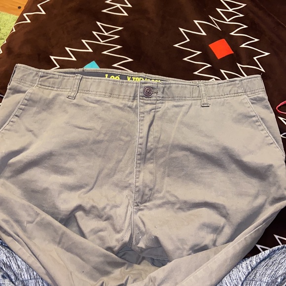 Mens khakis - Picture 2 of 3